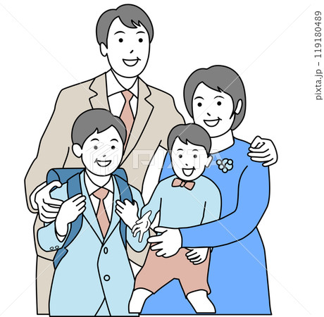 小さな兄弟と両親の温かい家族 119180489