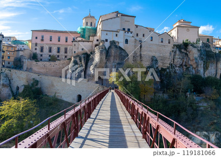 歴史的城塞都市クエンカ 119181066