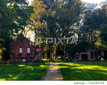 北海道大学農学部第二農場 製乳所と釜場　2024年9月 119184378