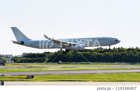 エアアジアX A330十余三左進入 119186907