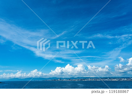 ミニチュアのような鹿児島市の街 119188867