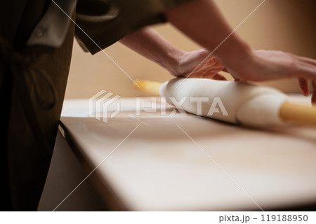手打ちうどん めん伸ばし 手打ちうどん めん伸ばし 119188950