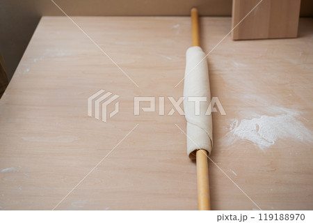 手打ちうどん めん伸ばし 手打ちうどん めん伸ばし 119188970