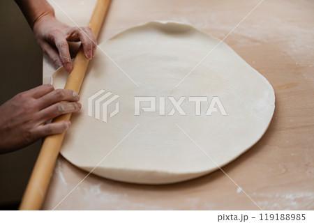 手打ちうどん　めん伸ばし 119188985