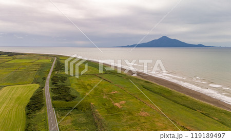 北海道　オロロンライン　利尻富士　空撮 119189497