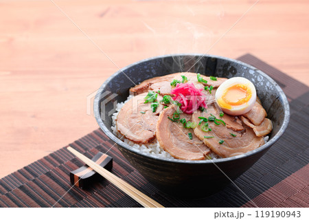 焼豚丼 ( チャーシュー丼 ) 焼豚丼 ( チャーシュー丼 ) 119190943