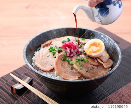 焼豚丼 （ チャーシュー丼 ） 119190946