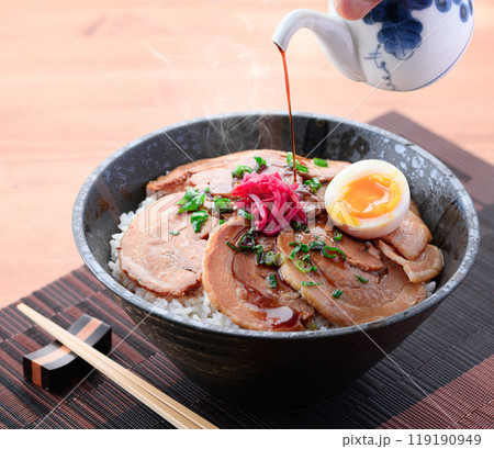焼豚丼 （ チャーシュー丼 ） 119190949