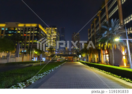 Night views of Dubai 119191833