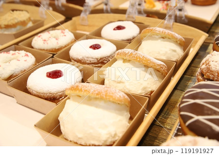 a donut dessert on display 119191927