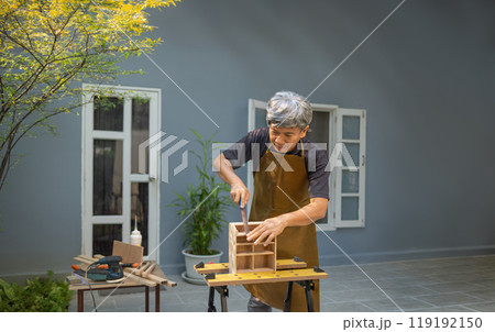 DIY woodworking for retirees. Woodworking projects for seniors. DIY woodworking for retirees. Woodworking projects for seniors. 119192150