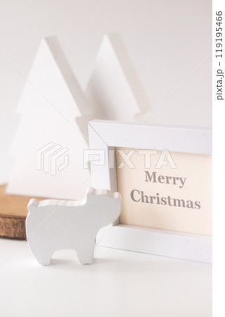 可愛い動物のホワイトクリスマス 可愛い動物のホワイトクリスマス 119195466