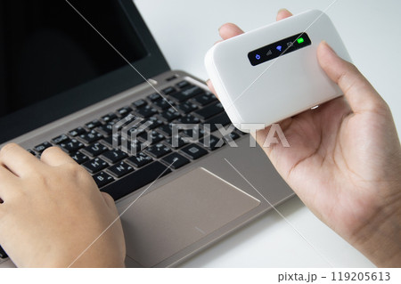 The concept of connecting to the internet with Pocket Wifi devices, wireless connection The concept of connecting to the internet with Pocket Wifi devices, wireless connection 119205613