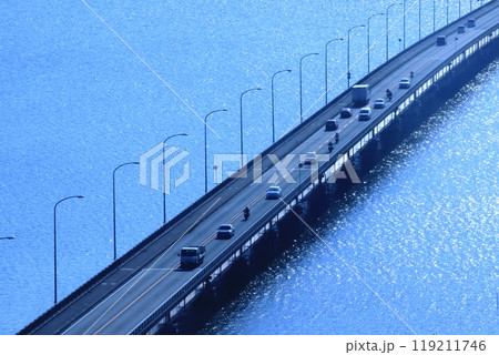 霞ヶ浦大橋 湖の上を渡る大きな橋の素材 霞ヶ浦大橋 湖の上を渡る大きな橋の素材 119211746