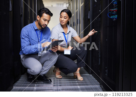 People, talking and technician in server room with tablet for cybersecurity, update or team problem solving in data or coding. Engineer, teamwork and working with error in information technology code 119213325