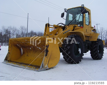 大型ホイルローダー全塗装施工 除雪作業車 大型ホイルローダー全塗装施工 除雪作業車 119213593