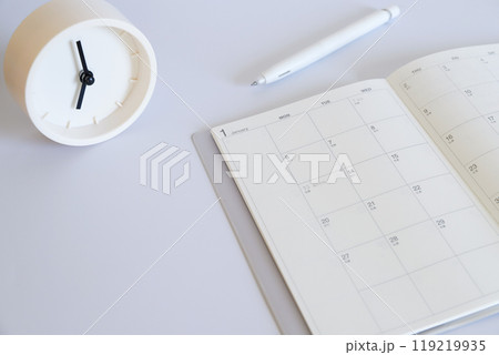 ペンと手帳 ビジネスイメージ ペンと手帳 ビジネスイメージ 119219935