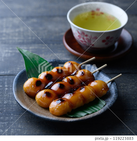 和菓子 みたらし団子 和菓子 みたらし団子 119223883