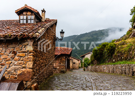 Scenic view of Barcena Mayor, a traditional small village in Cantabria Scenic view of Barcena Mayor, a traditional small village in Cantabria 119223950