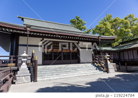 石切剣箭神社の神楽殿(2024年9月撮影) 石切剣箭神社の神楽殿(2024年9月撮影) 119224784