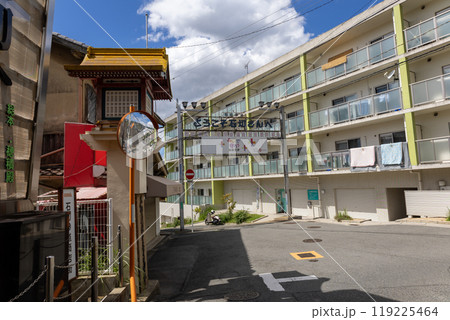 石切参道商店街（2024年9月撮影） 119225464