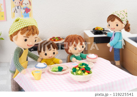 あみぐるみ人形　こども食堂イメージ 119225541