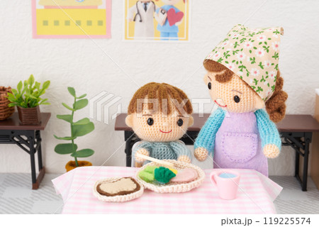 あみぐるみ人形 こども食堂イメージ あみぐるみ人形 こども食堂イメージ 119225574