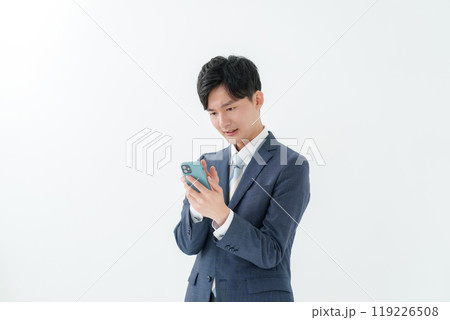 男性 スマートフォン 男性 スマートフォン 119226508