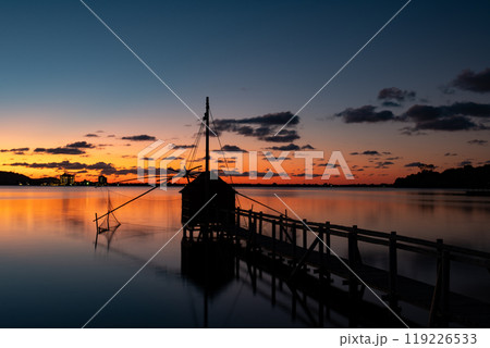 東郷池　鳥取県東伯郡湯梨浜町 119226533