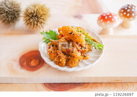 冬野菜　ごぼうの甘辛揚げ 119226897