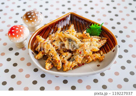 牛蒡の甘辛揚げ 119227037