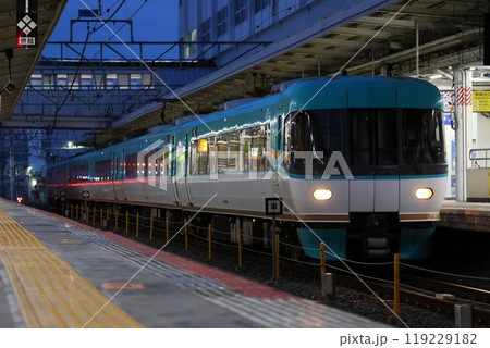 【JR西日本】283系 特急「くろしお」〜オーシャンアロー〜（きのくに線・阪和線：和歌山駅） 119229182