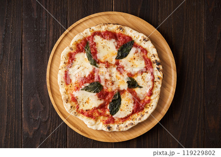 焼きたてのマルゲリータ 焼きたてのマルゲリータ 119229802