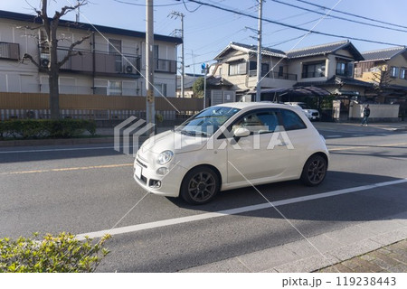 小型乗用車 道路走行 小型乗用車 道路走行 119238443