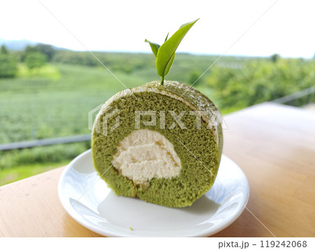 Matcha cake rolls, Dessert from green tea 119242068