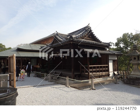 倉敷の総鎮守で、倉敷美観地区の北側にある鶴形山の山頂にあり、磐境、磐座と言う石組が多く残る阿智神社 倉敷の総鎮守で、倉敷美観地区の北側にある鶴形山の山頂にあり、磐境、磐座と言う石組が多く残る阿智神社 119244770