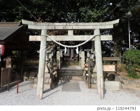 倉敷の総鎮守で、倉敷美観地区の北側にある鶴形山の山頂にあり、磐境、磐座と言う石組が多く残る阿智神社 119244791