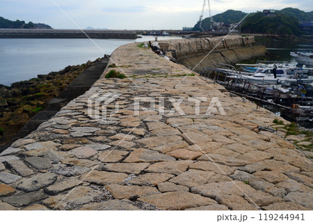 鞆の浦鞆港の波止-1 119244941
