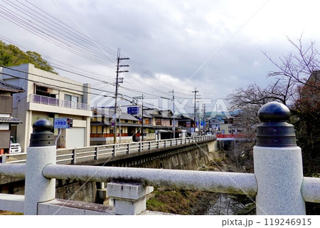 水間寺（水間観音）の近木川に掛かる厄除橋の風景（桜ナシ）　大阪府貝塚市水間 119246915