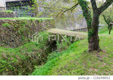 世界遺産「佐渡島（さど）の金山」　間ノ山下橋　重文景「佐渡相川の鉱山及び鉱山町の文化的景観」 119249052