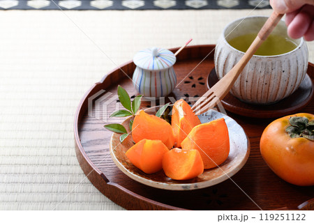 秋の味覚 柿 （ カットイメージ ） 119251122