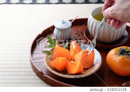 秋の味覚 柿 （ カットイメージ ） 119251126