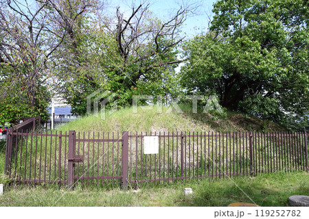 弊塚古墳（兵庫県 神戸市） 119252782