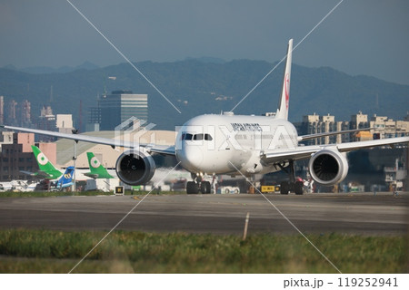 787 空気力学 羽田空港 119252941