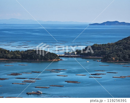 大平山から見る虫明湾の眺望 119256391