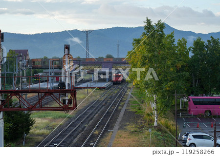 早朝の富良野駅 早朝の富良野駅 119258266