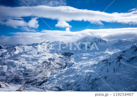 Ski slopes and mountains of Les Menuires in the french alps 119258407