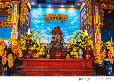 Interior inside the Buddhist temple in Asia in Vietnam in Da Nang at Linh Ung Pagoda 119262667