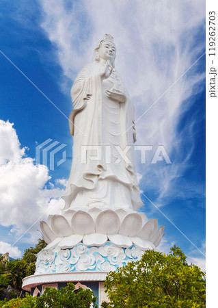 White statue of Lady Buddha in Da Nang in Vietnam at Linh Ung Pagoda in Asia White statue of Lady Buddha in Da Nang in Vietnam at Linh Ung Pagoda in Asia 119262703