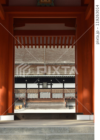 京都御所 承明門から見る紫宸殿(京都市上京区) 京都御所 承明門から見る紫宸殿(京都市上京区) 119263014